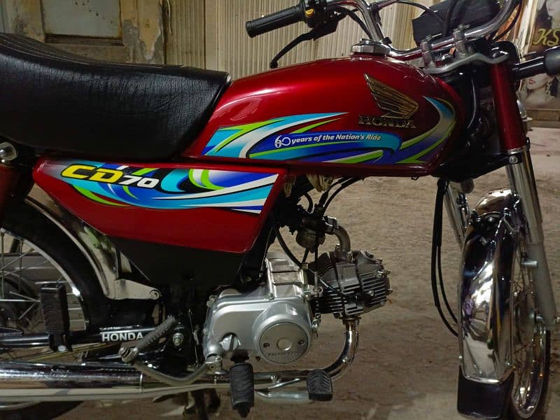 Honda CD 70 2024 15