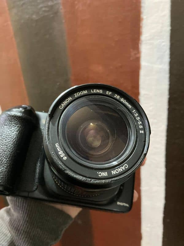 Canon 20D camera 28-80mm lens 4