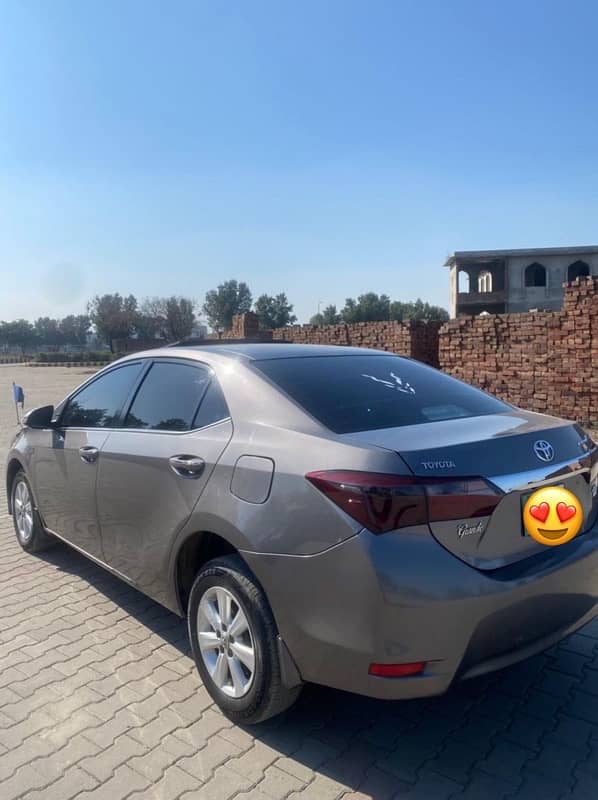 Toyota Altis Grande 2014 3