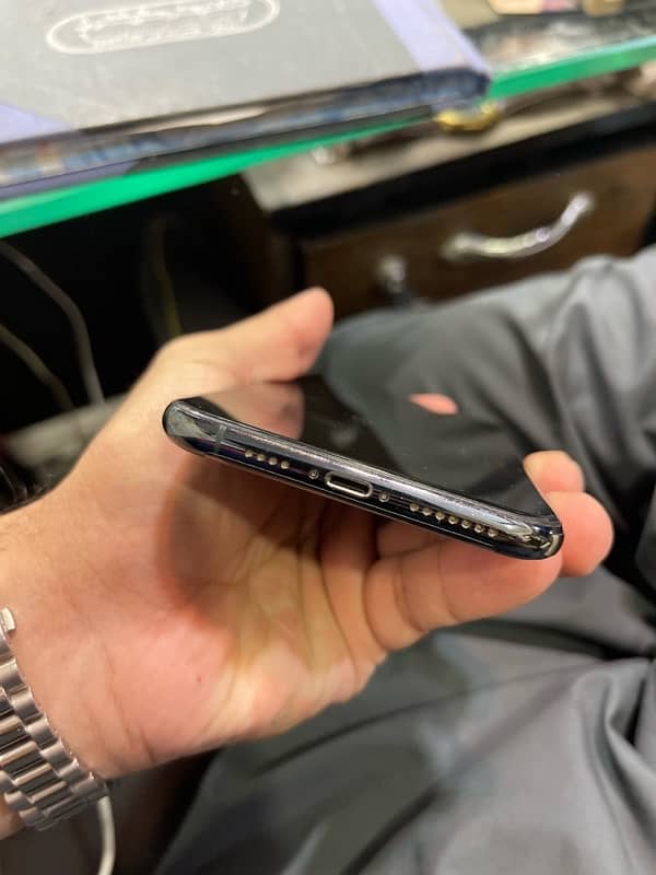 iPhone 11 Pro max physical PTA single approved 3