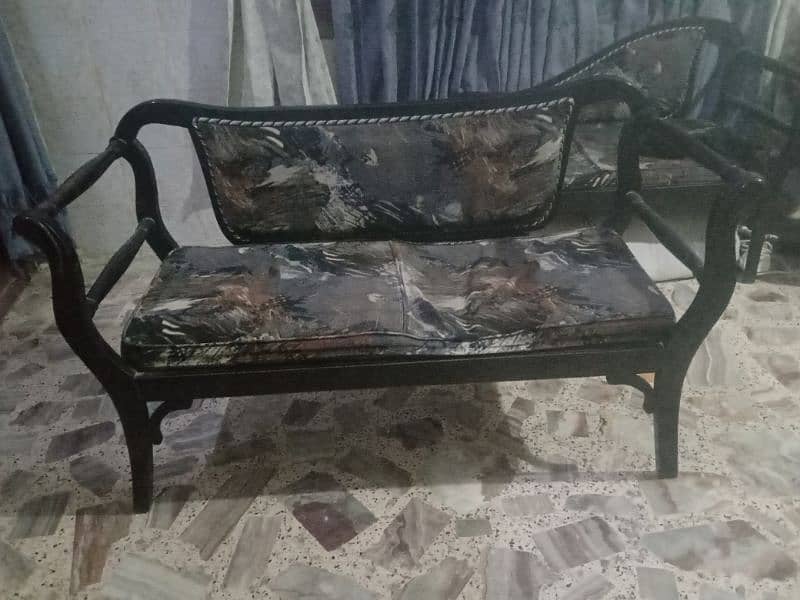 SOFA FOR SALE 0