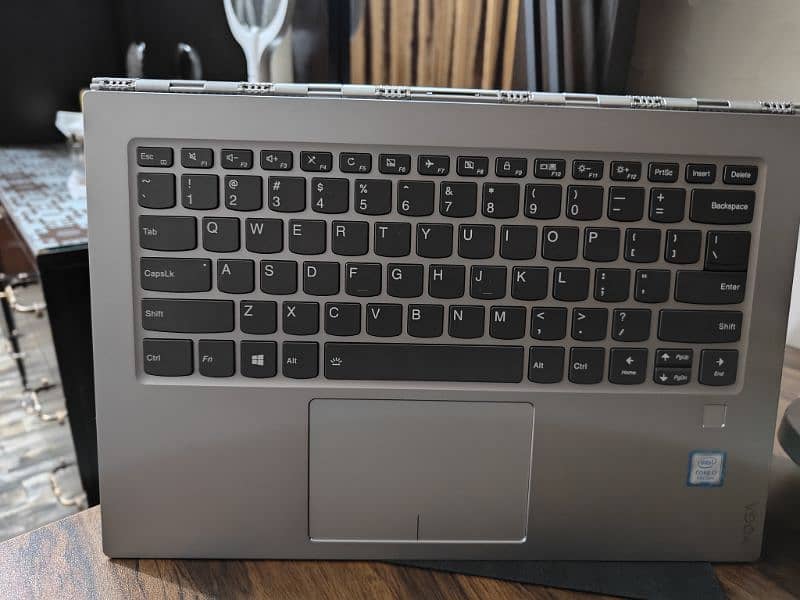 Lenovo Yoga 920 2in1 4