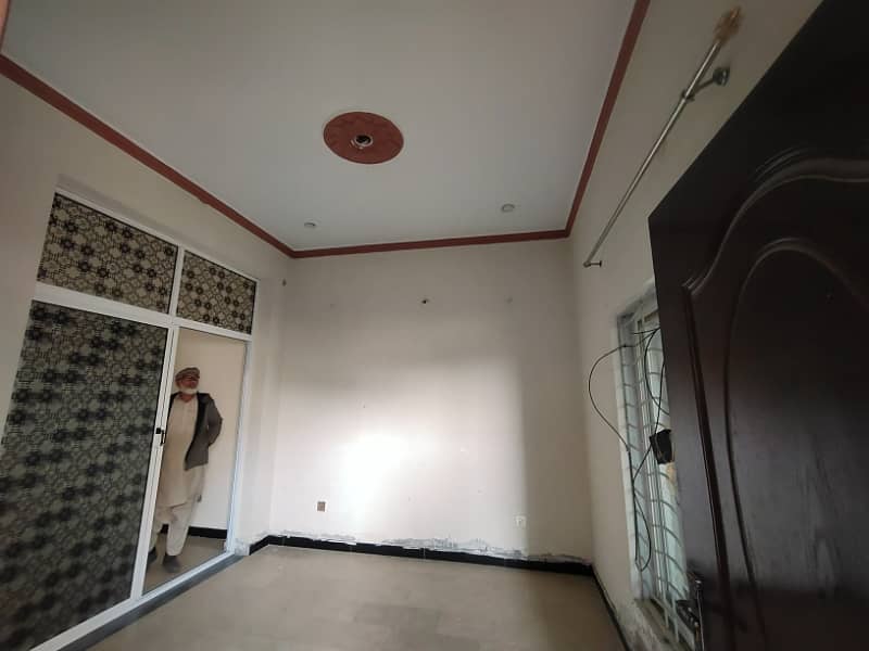 8 Marla Lower Portion For Rent In High Court Phase 2 4