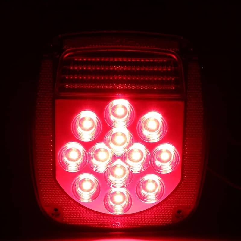 jeep wrangler tail light 1