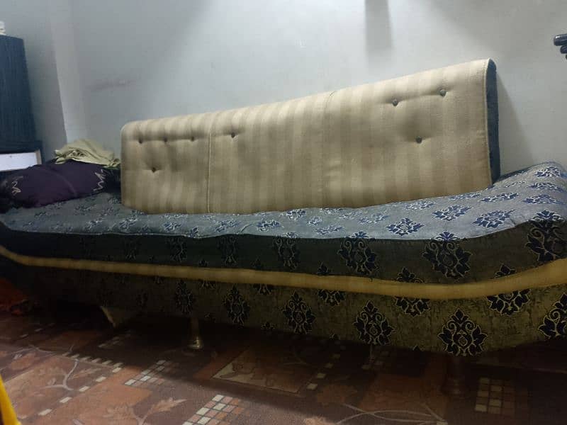 5 seater Sofa set 0