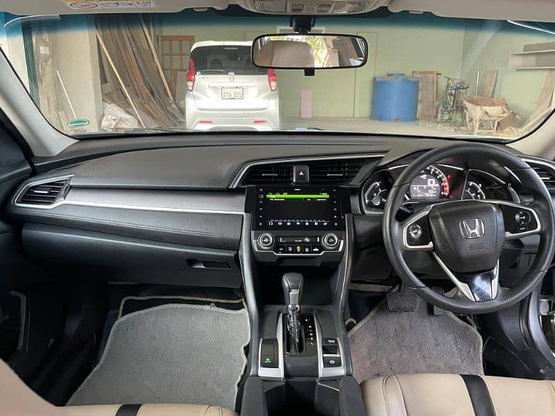 Honda Civic Oriel 2017 6