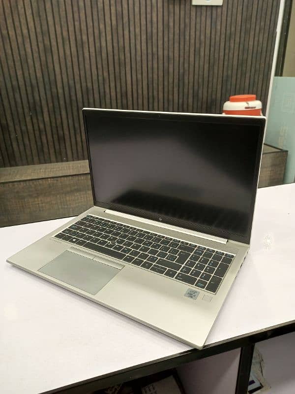 HP Elitebook 840 G7 0