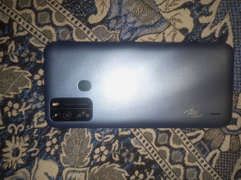 itel vision 1pro 8