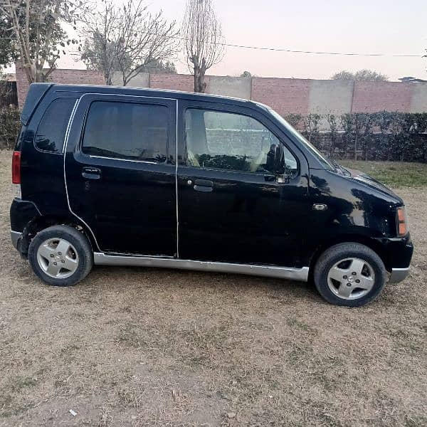 SUZUKI WAGON R JAPNEES  FOR SALE. . . . 4