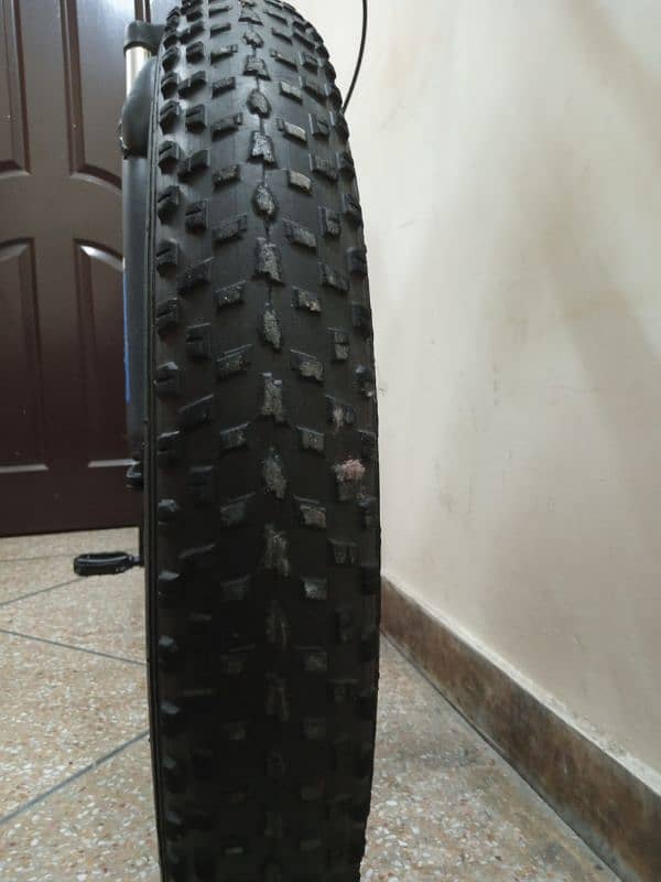 26 INCH IMPORTED PLUS GEAR CYCLE 3 MONTH USED 03265153155 17