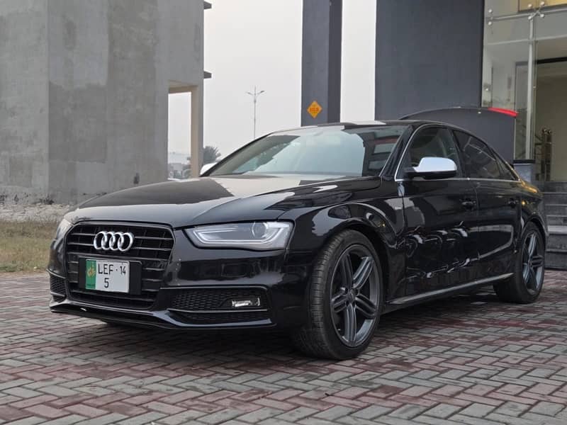 Audi A4 2014 0