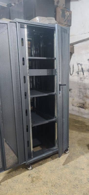 Data Center Racks |Server Racks| 3