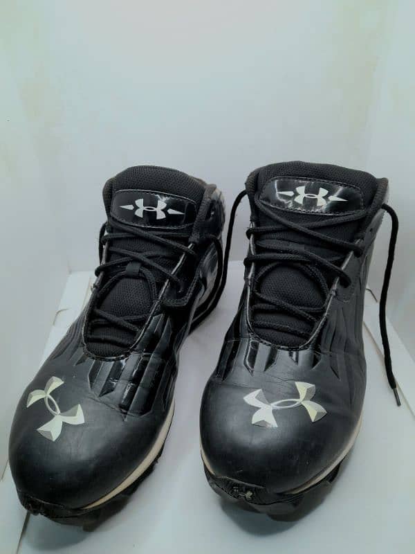 football black shoes 2