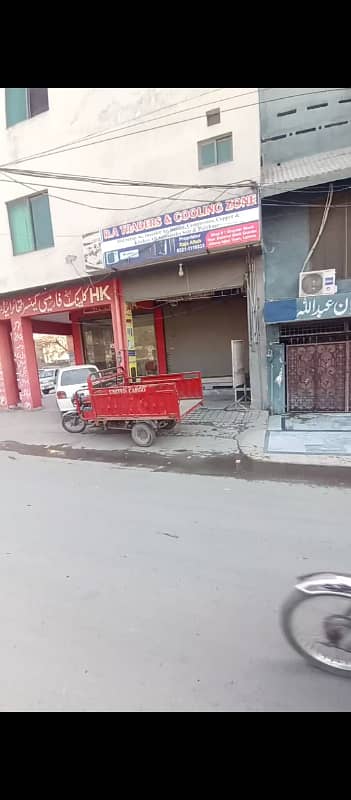 Allama Iqbal Town shops For Sale 4