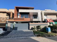 10 Marla House For Sale In Paragon City Lahore