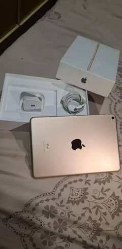 iPad Mini 5 64GB With Full Box # Watsapp. 03486223941