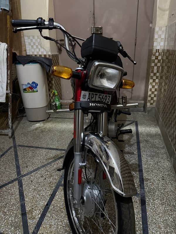 honda cd70 bike 4