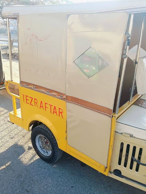 Tez raftar Auto riksha lush condition 9