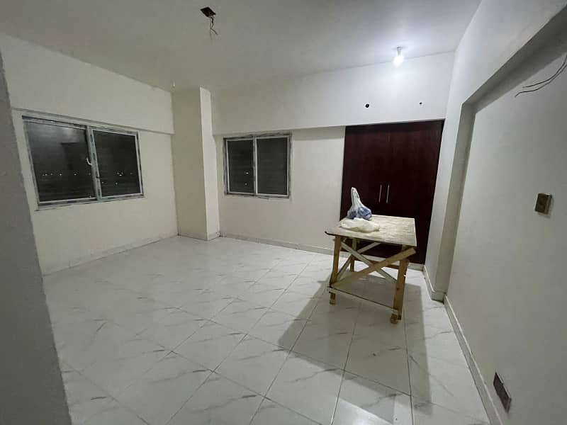 3 BED DD (ROYAL ICON) FLAT FOR RENT IN GULSHAN-E-IQBAL 3