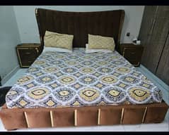 Complete bed set