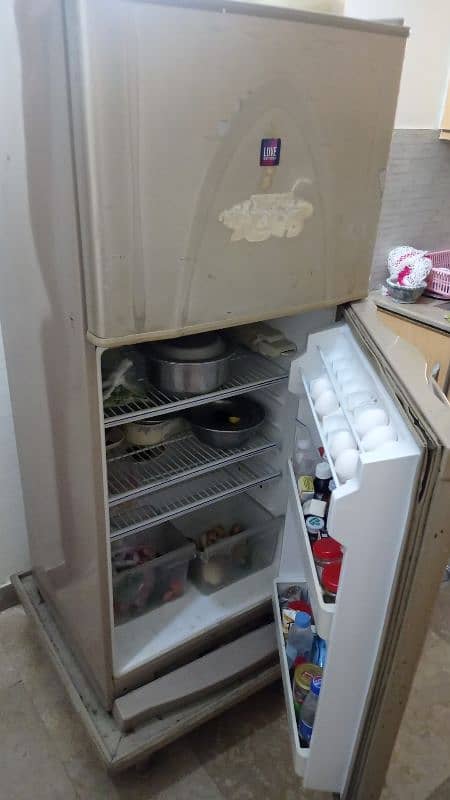 Dawlance Fridge for sale 2