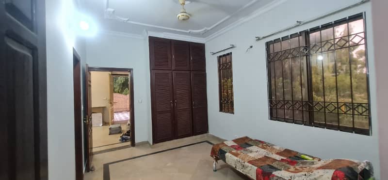 F-11/3: Prime Corner House, Spacious 30x70 Sq Ft, Highly Renovated, Premier Location, 4 Bedrooms, Open Front, 10 Crores. 36