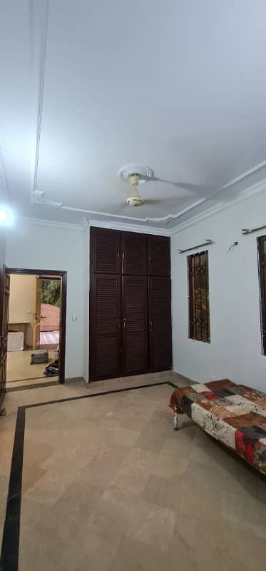 F-11/3: Prime Corner House, Spacious 30x70 Sq Ft, Highly Renovated, Premier Location, 4 Bedrooms, Open Front, 10 Crores. 37