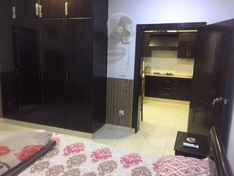 fully furnished apartment for rent in bahria Town rawalpindi 2