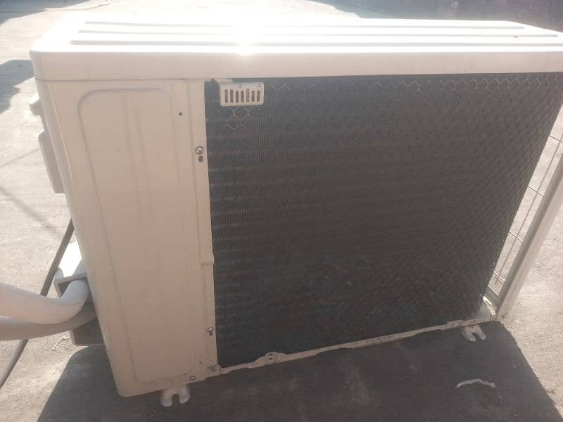 kanwood Ac use as new 2 months used hai 7