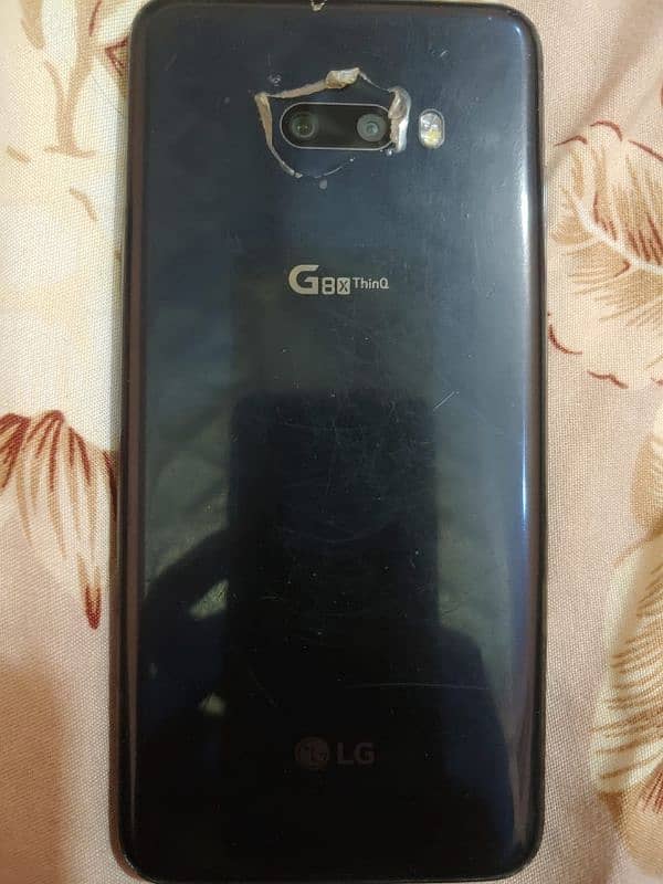 LG g8x thinq 10/9.5 condition sell or exchange 1