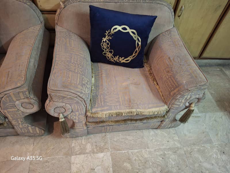 5 Seater Sofa Set for Sale 3