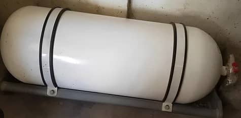 CNG cylinder with frame and CNG Kit for sale 0