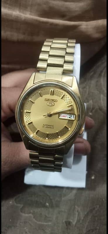 Seiko 5 automatic watch for sale good condition,original movement. 0