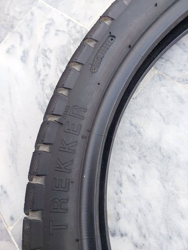 Pather trakker tyre with tube Ybr G ybr dse honda suzuki 150 4