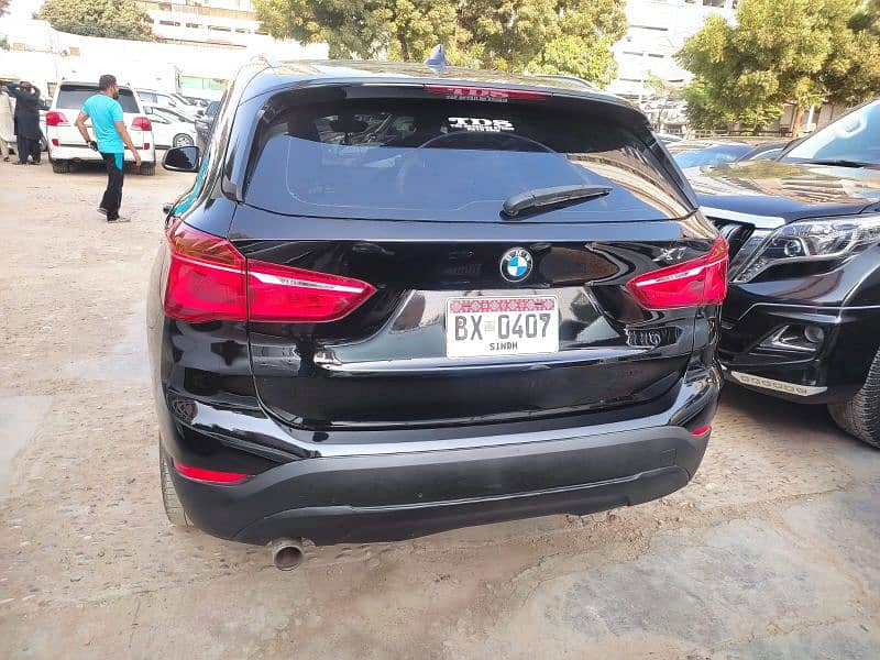 BMW X1 2017 11