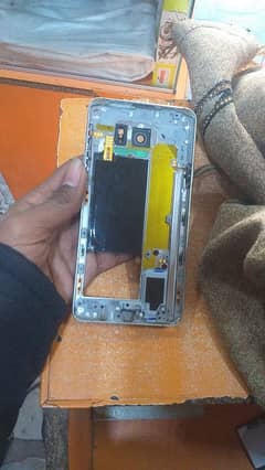 Samsung Galaxy Note 5 ka board tamam part available ha 03140071679