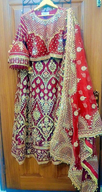 bridal lehnga from Imrozia brand 0