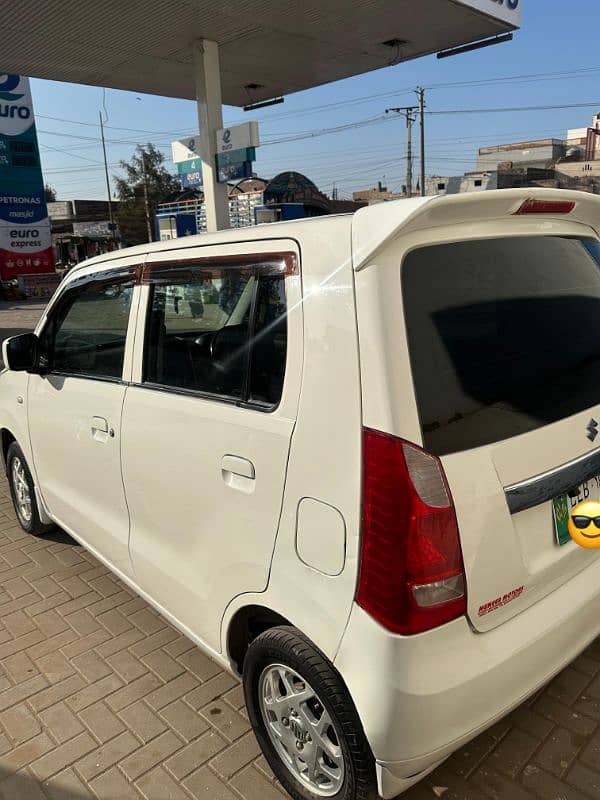 Suzuki Wagon R 2018 4