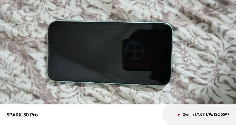 iPhone 11 64 gb factory unlocked 1