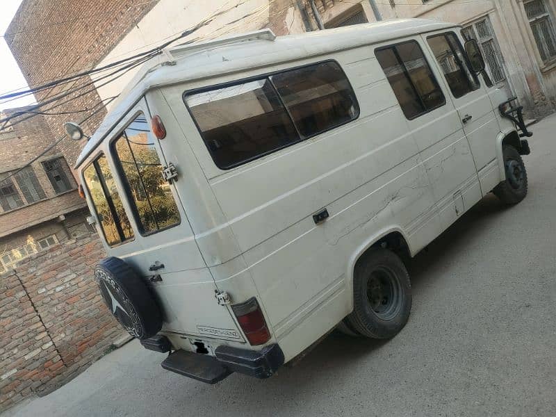 Mercedes Benz Campervan Family Used. 5