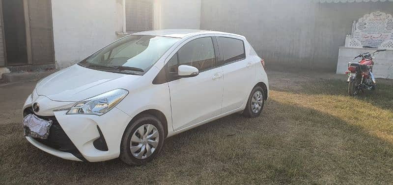 Toyota Vitz 2022 15