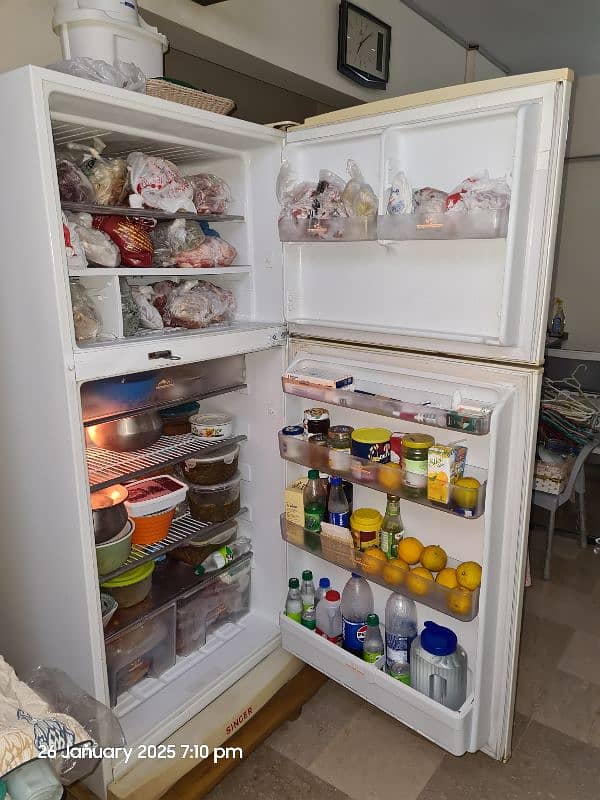 Refrigerator Full Size in best condition is for sale 1