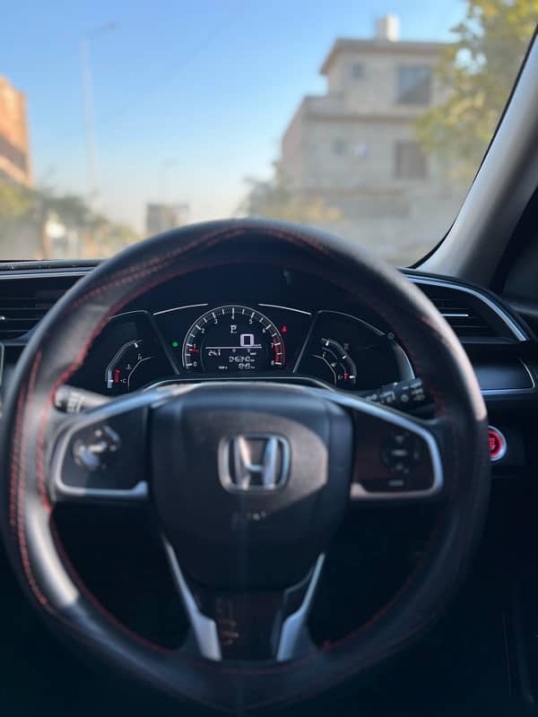 Honda Civic Oriel 2021 12