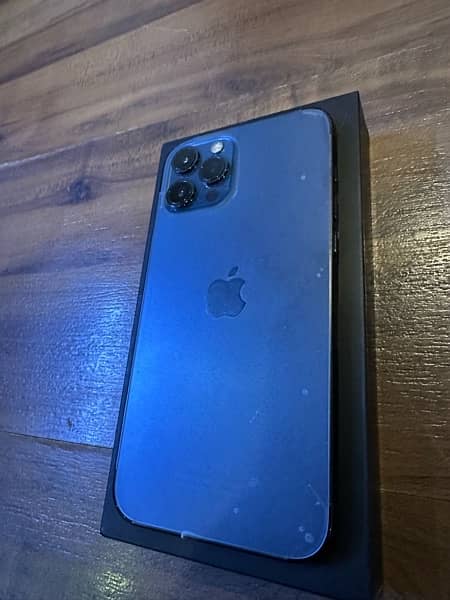 iPhone 12 pro max 256gb approved 4