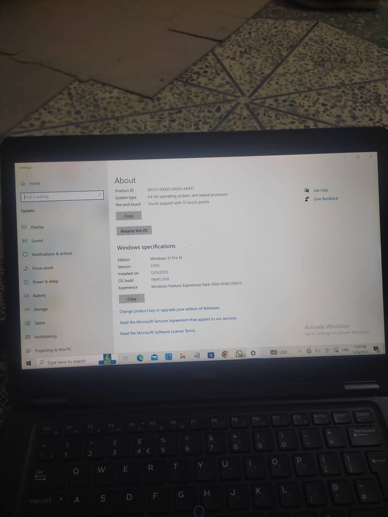 Dell Core i5 6th Gen Latitude 5480 With Touch Display and Finger Lock 1