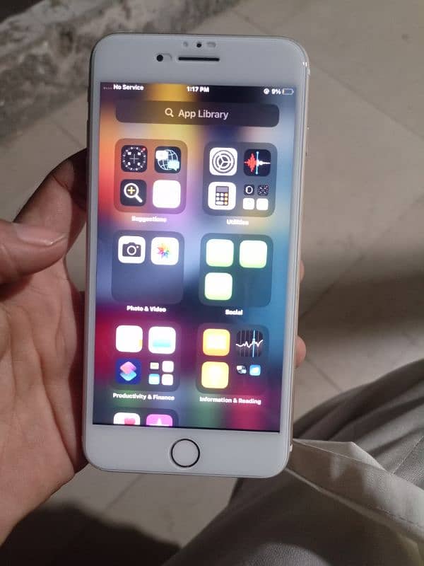 iphone 7 plus condition 10/9 128 Gb 10