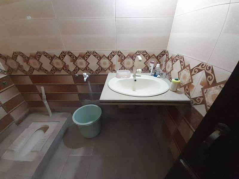 Beautiful 5 Marla Single Story House Available For Sale In Gulshan-e-Iqbal 16