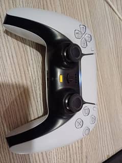 PS5 controller