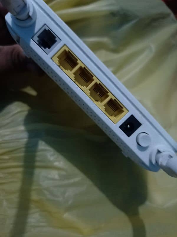 Huawai Xpon/Gpon dual antina Router 2