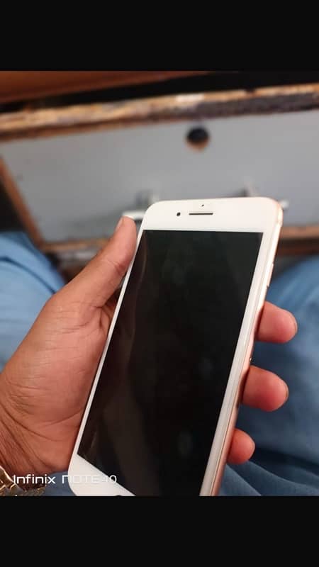 iPhone 8 Plus 10/10 condition 64 gb by pass 3